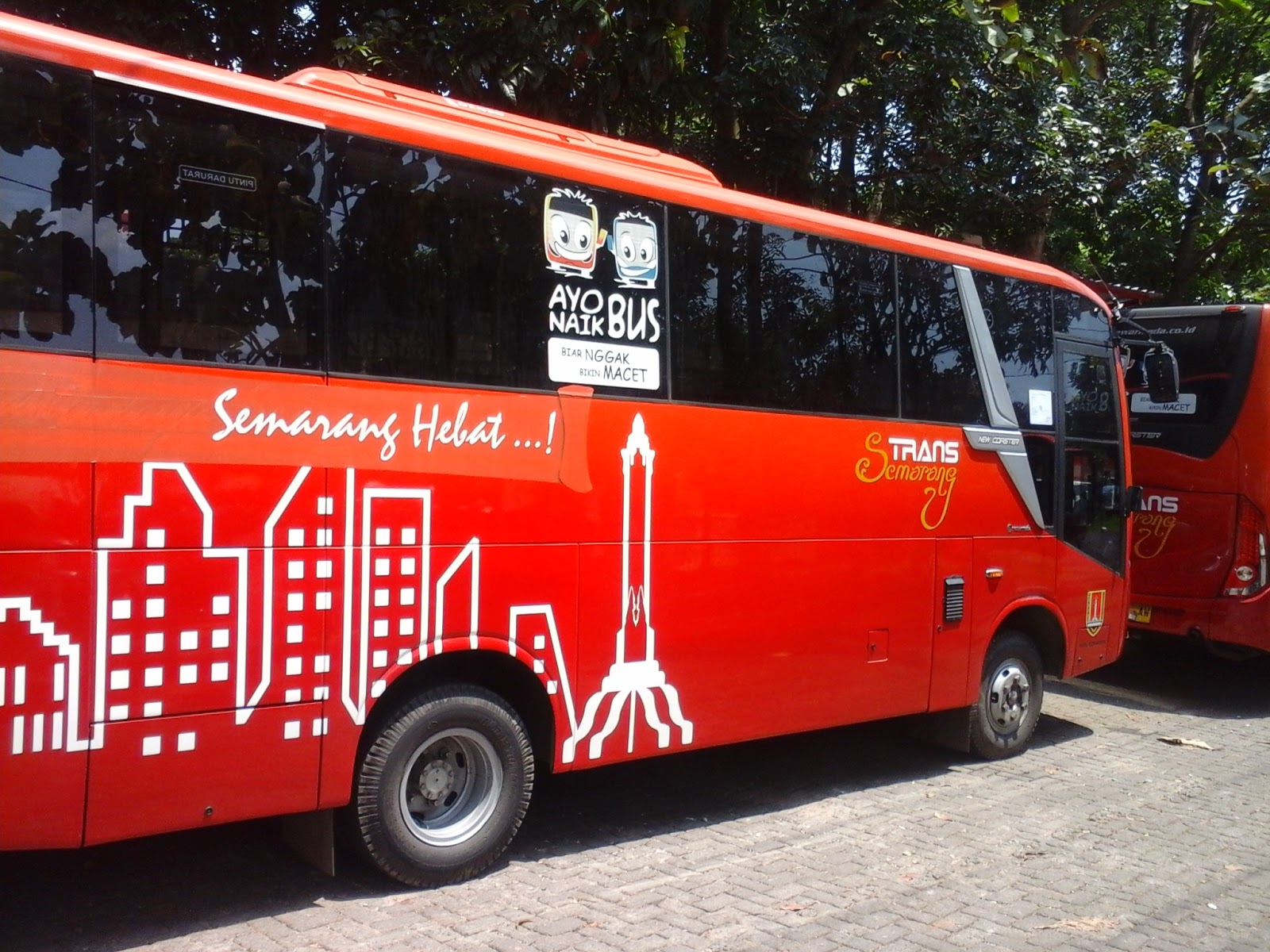 Bus TransSemarang Koridor 6 Rute Undip-Unnes