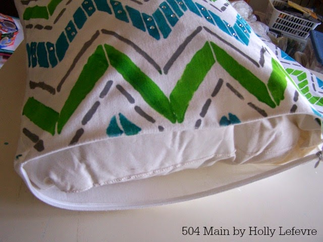 Create Your Own Designer Pillows (Paint-a-Pillow GVEAWAY)