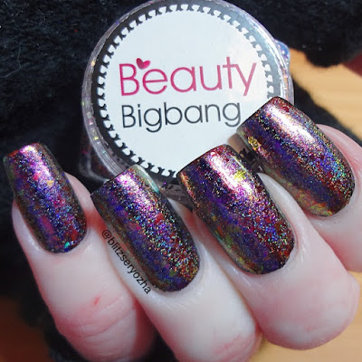 A swatch photo of Beauty Bigbang, Chameleon Holo Flakes, J2419-5C