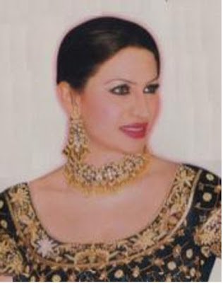 Punjabi Stage Dancer Saima Khan Hot Picture