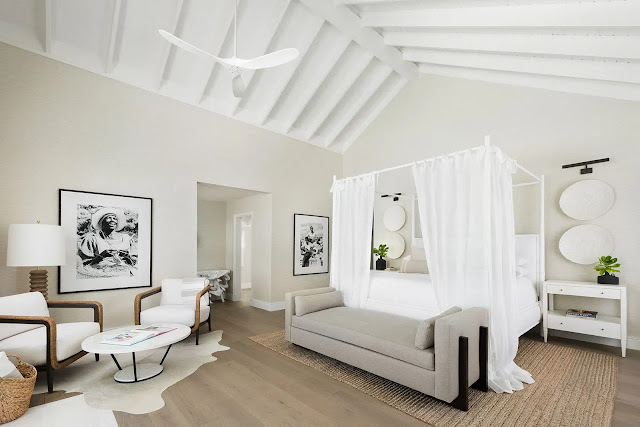 Das Foto zeigt die Signature Collection Private Villa Emerald Palms im Caerula Mar Club auf Andros. Ein fantastisches Design in hellen Farben nehmen das karibische Flair der Bahamas in sich auf und bringen die Natur ins Haus. Fantastische Arbit.