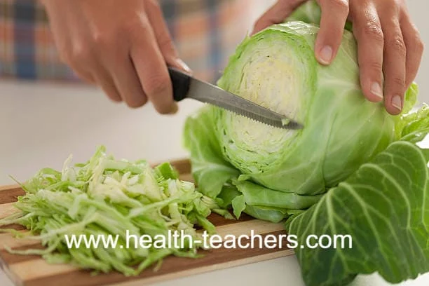 Cabbage is a starch (carbohydrate) free vegetable. It is also useful in reducing body weight. It can be eaten at any time, however,, it is beneficial to eat it in moderation.