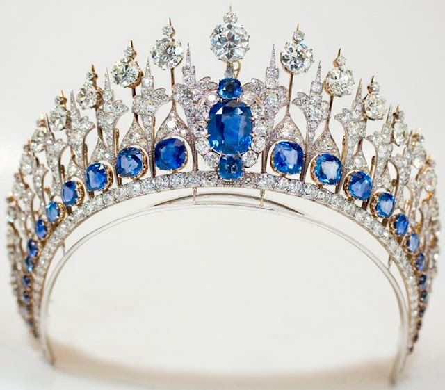 sapphire parure tiara netherlands queen emma
