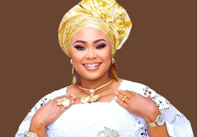Wow!!! See The Stunning Look Of Lady Angela Jackson Ayorinde As She Adds +1