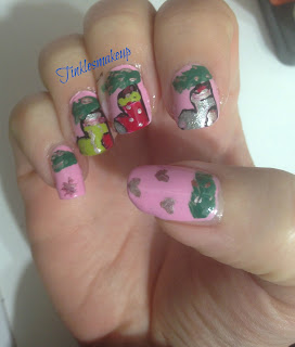 christmas_stockings_nail_art