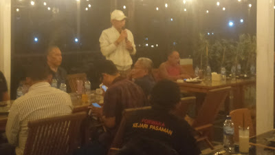 Kejaksaan Negeri Pasaman Gelar Silaturahmi Bersama Awak Media dan LSM di Embun Water Park Lubuk Sikaping