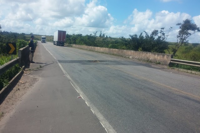 Tangaraense alerta para perigo em ponte na Estrada da Guia 