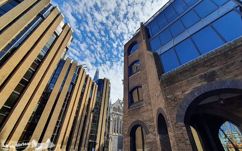 Cathedral St, London