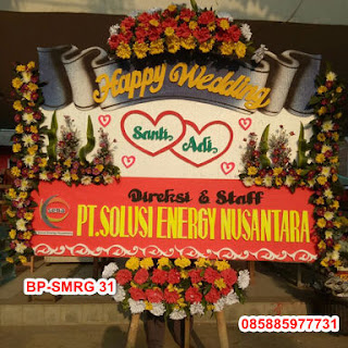 toko bunga di klaten menjual karangan bunga papan ucapan duka cita atau belasungkawa, pernikahan atau wedding, selamat dan sukses atau congratulation, bunga meja, standing flowers, handbouqet di klaten