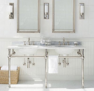 Modern Bathroom Sinks on The Double Pedestal Sinks  Such Simple Modern Elegance In This Bath
