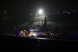 Avião derrapa ao pousar e se parte em três pedaços na Turquia