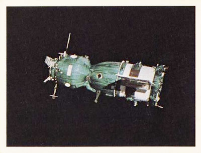 1979 National Geographic : Spacecraft Series #11 - Soyuz 19