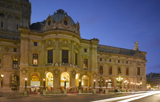 A imponente Opéra Nacional de Paris Garnier