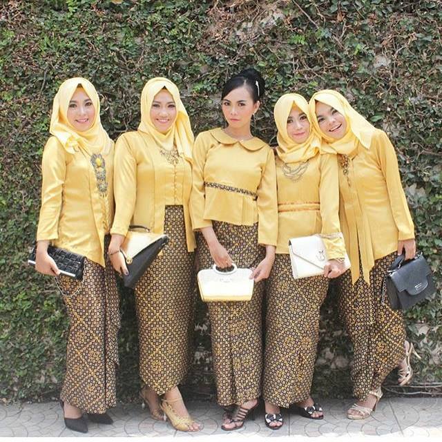 Ide 23+ Model Rok Batik Drapery