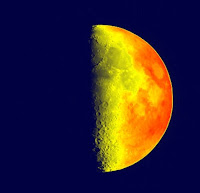 La Lune en pseudo-couleurs, colorisée avec OpenCV