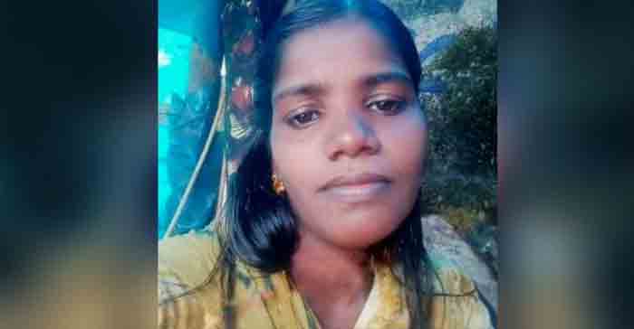 Woman dead body found in railway building at Kollam, Kollam, News, Dead Body, Police, Missing, Kerala