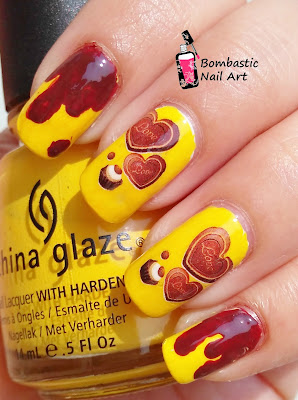 Dripping nail art