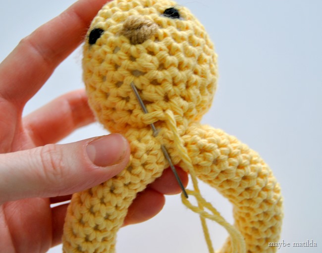 Crochet Bunny Teething Ring (free pattern and step-by-step photo tutorial!)