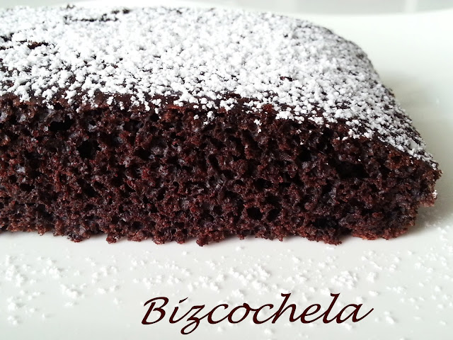 CRAZY CAKE O BIZCOCHO LOCO: SIN HUEVOS NI LECHE NI MANTEQUILLA