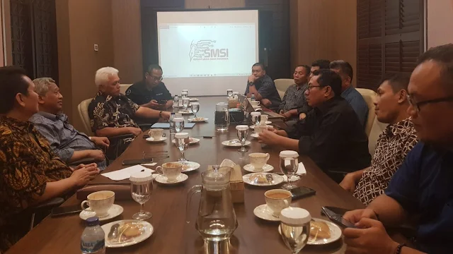 Foto: Dialog SMSI Pusat Bersama Muhammad Nuh dan Hatta Rajasa.