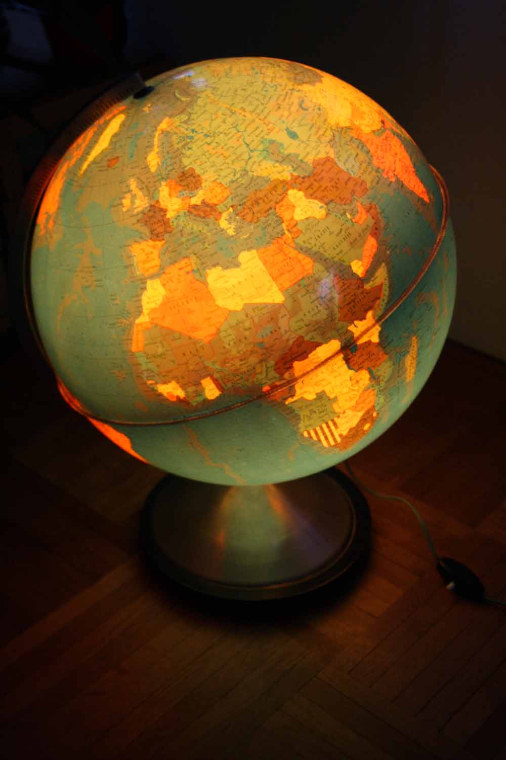 globe terrestre lumineux