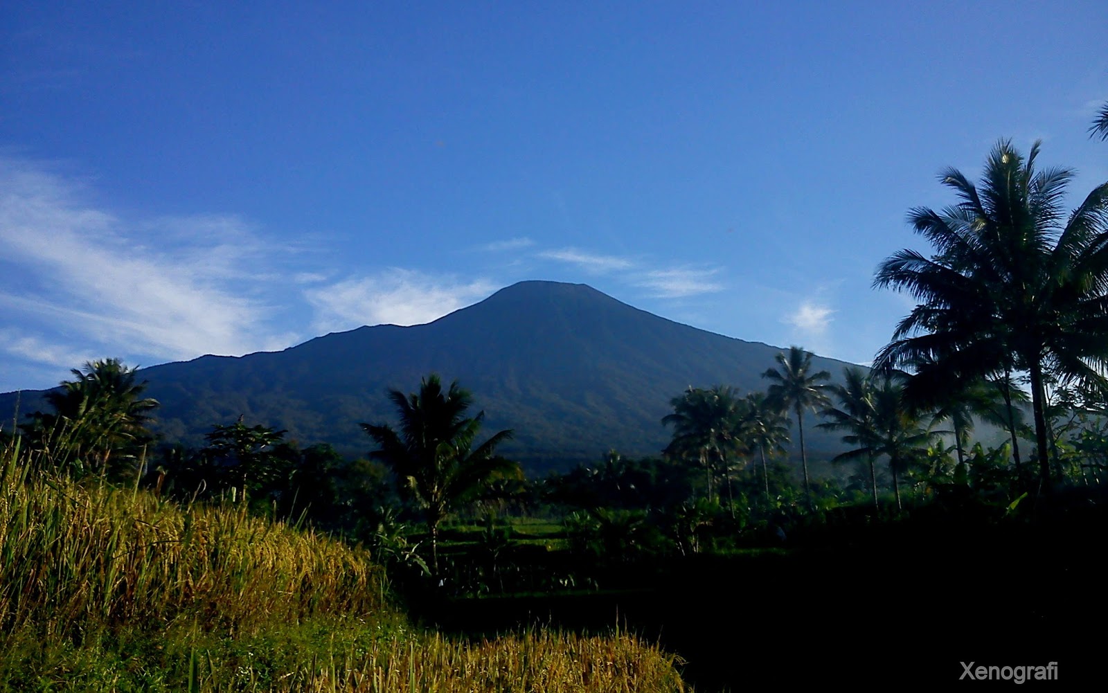 Xenografi Kompilasi Foto Gunung  Slamet