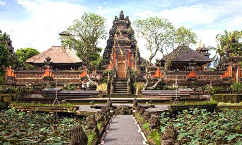 Pura Saraswati Ubud