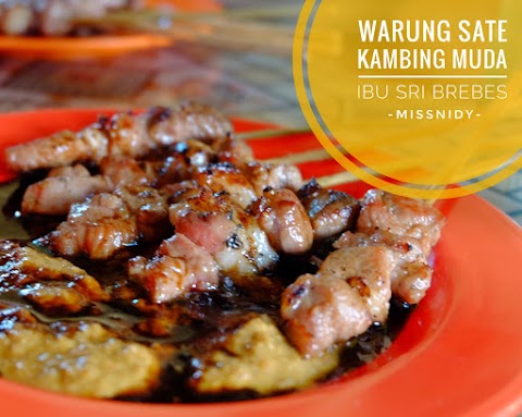 Warung Sate Kambing Muda Ibu Sri di Brebes