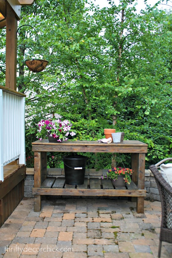 How make your own potting bench