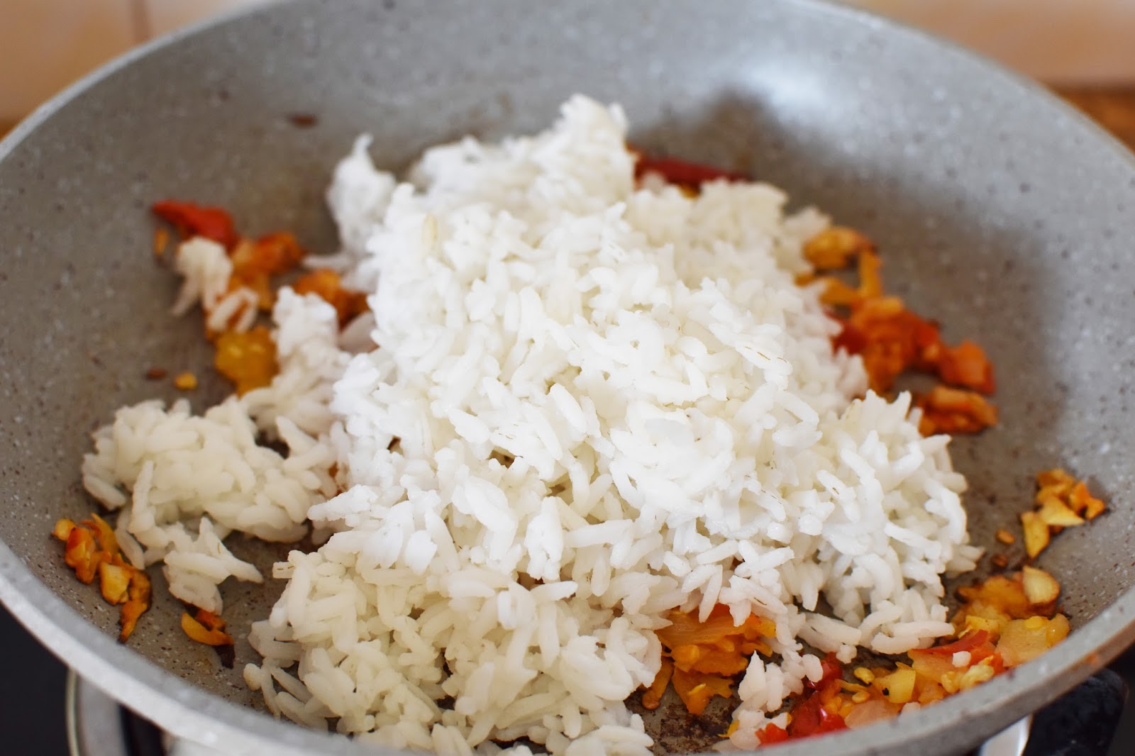 NASI GORENG TELUR ASIN ... mudah dan sedap menyelerakan ...