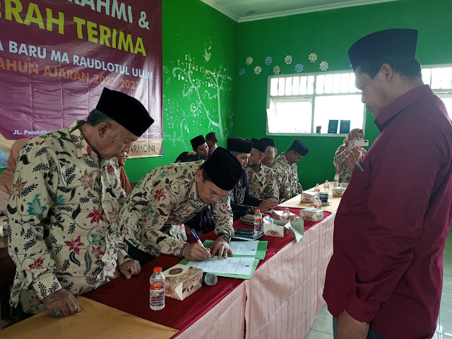 doukumen kerjasama sekolah dengan orang tua siswa