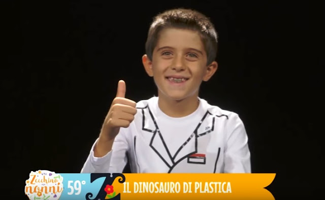 2016 - 59° Zecchino d’Oro - Lorenzo -  IL DINOSAURO DI PLASTICA