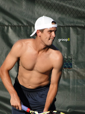 Ryan Sweeting Shirtless at Cincinnati Open 2010