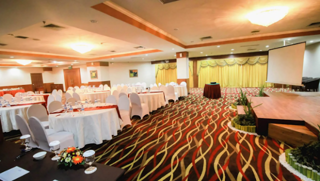 Pluto 1 Room Meeting Hotel Planet Holiday Batam Kepri