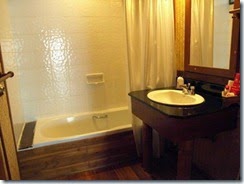BeachSuperiorBathroomP3297156-500