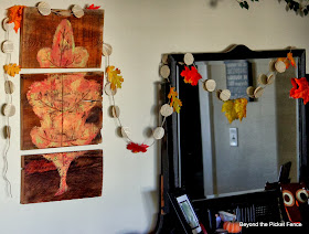 fall leaf reclaimed wood art http://bec4-beyondthepicketfence.blogspot.com/2013/10/how-to-make-fall-leaf-triptych.html