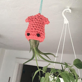 squid air plant holder crochet planter