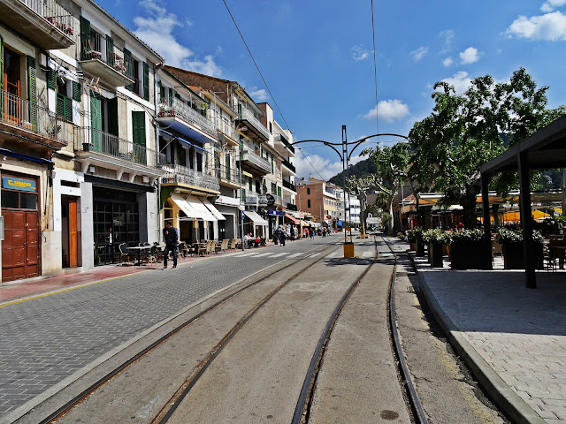 Port se Soller jak dojechać, co zobaczyć?