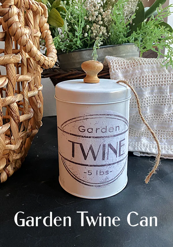 Twine can with overlay