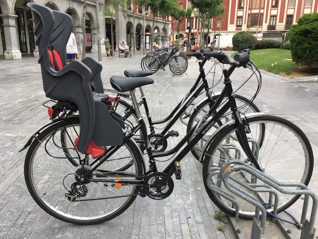 Sistema de préstamo gratuito de bicicletas en Herriko Plaza