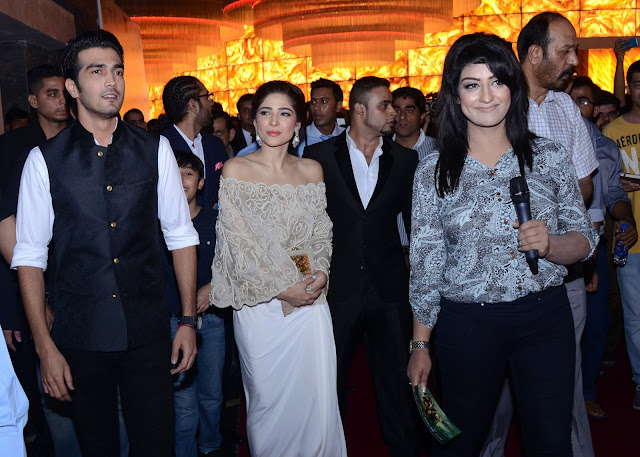 Glamorous and Star Studded Premier of Karachi Se Lahore at Cinegold Plex  http://www.softstills.com/