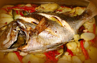 Pescado al horno con vegetales