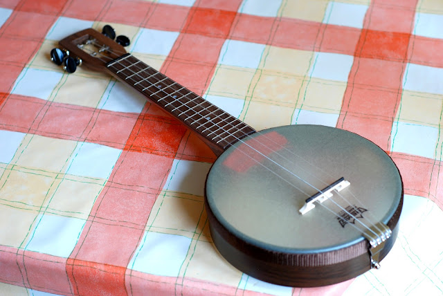 firefly ukulele