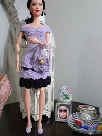 Barbie crochê conjunto lilás, vestido, sapatos, luvas, chapéu e bolsa
