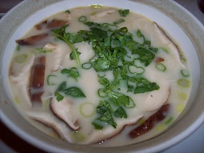 Bowl of Tom Kha Gai.