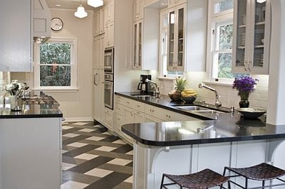 make your life colorful: ELEGANT BLACK AND WHITE KITCHENS