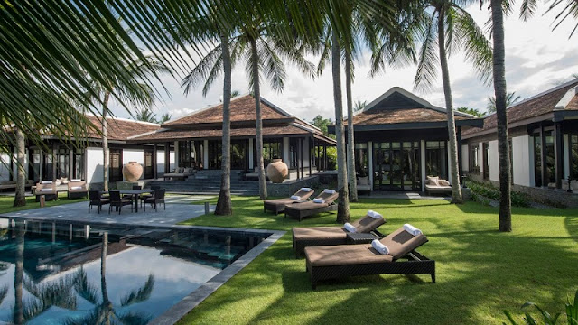 Top 7 Paradise Luxury Resort For An Summer Escape