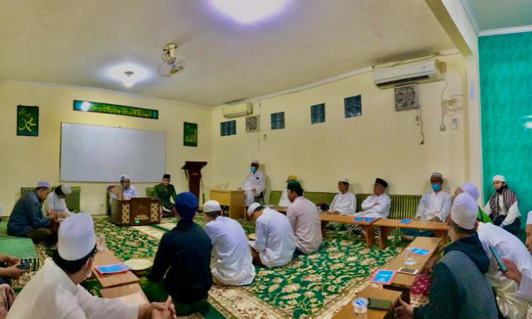 Istiqamah, Jalan Menuju Kebahagiaan Diri Sayyid Muhammad Yusuf Aidid, S.Pd, M.Si  (Dosen Agama Islam Universitas Indonesia dan PNJ) 