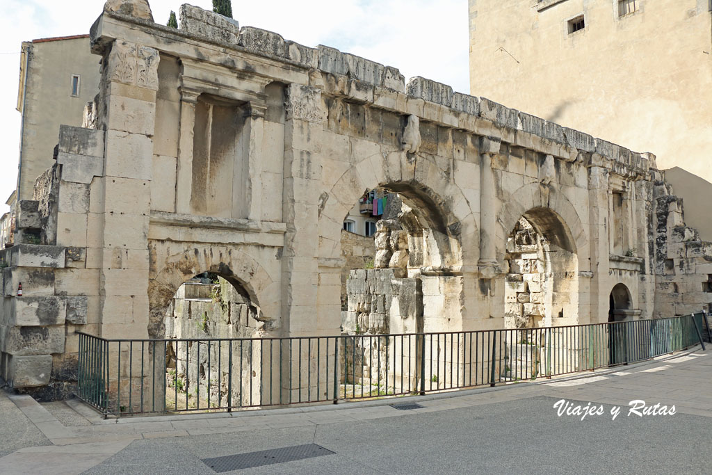 Puerta de Augusto: Qué ver en Nimes