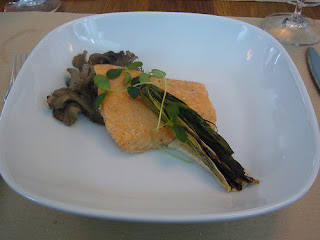 Slowly cooked salmon, vinaigrette, steamed mushroom